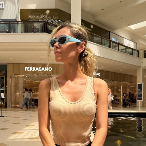 Gucci GG1401S 004 Light Blue Brand New Women's Sunglasses - Picture 6 of 16